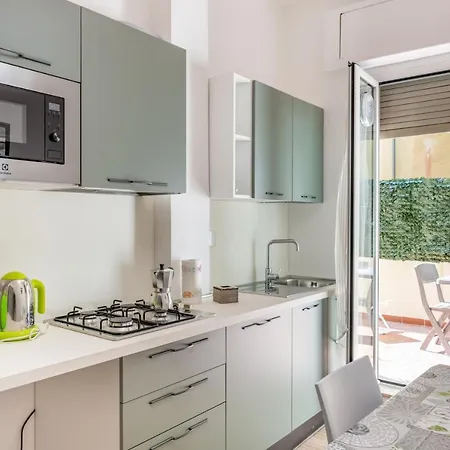 New Apt! 1km From Station 'la Spezia' * Λα Σπέτσια