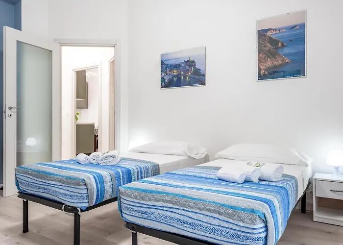 Guesthost - New Apt! 1km From Station 'la Spezia'